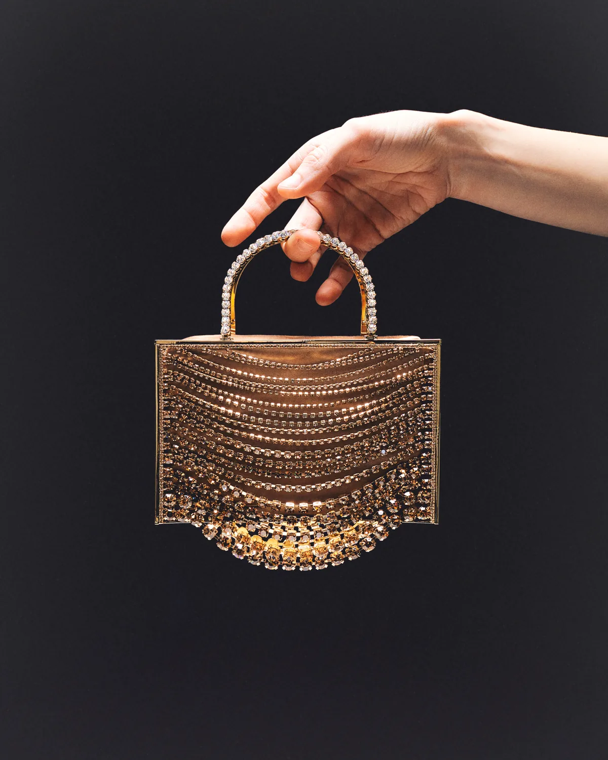 Giulietta degli Spiriti — borsa in cristalli Benedetta Bruzziches