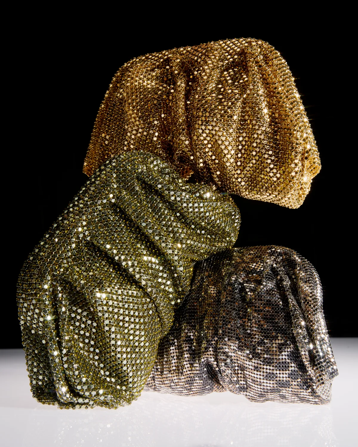 Venus — pochette in rete di cristalli cuciti a mano Benedetta Bruzziches